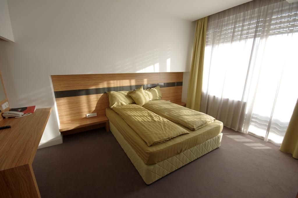 Mak 3* Gabrovo